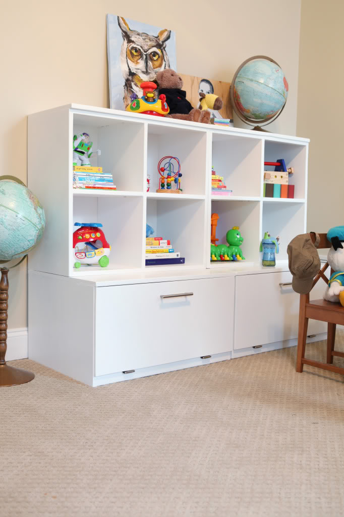 toy chest with shelves