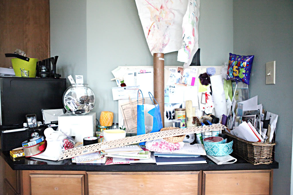 Dorm Room Organization Ideas That Reduce Clutter - Basically Becca Sue