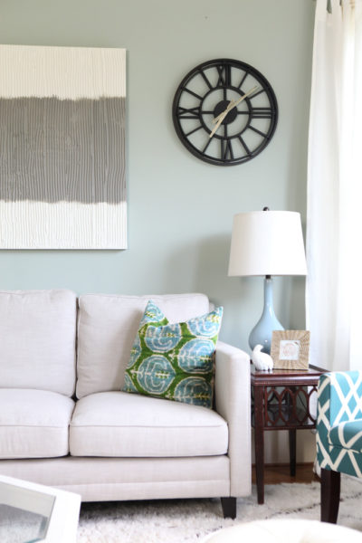 Sitting Room Makeover (we did it all in one day!