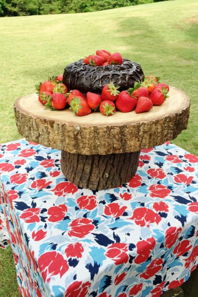 How to Build a Rustic Wooden Cake Plate