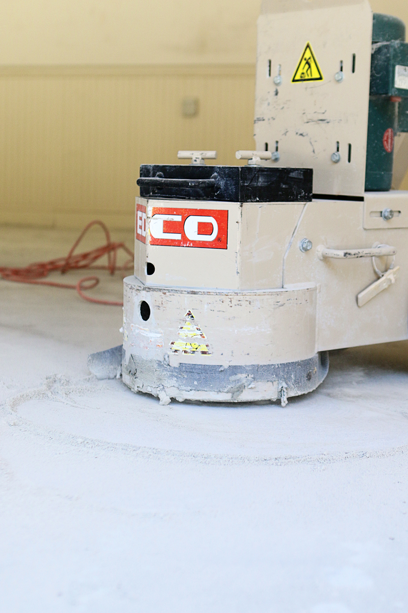 Removing Paint from Concrete - Bower Power