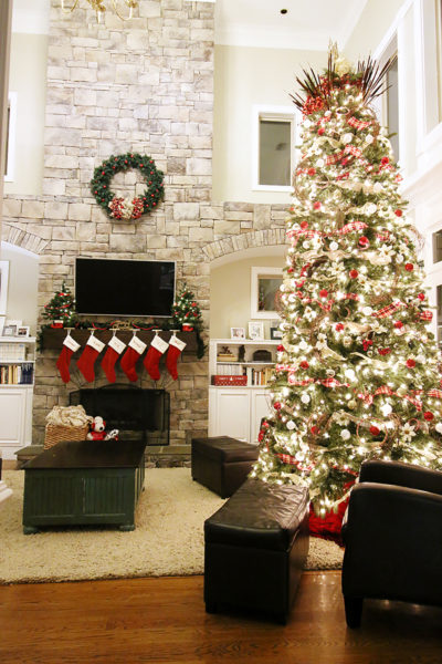 Home for the Holidays: Tree Classics’ Christmas Housewalk