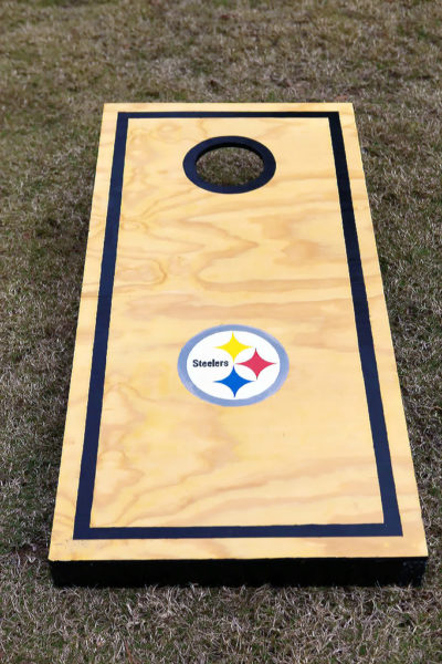 Gifts for Guys : Cornhole Game