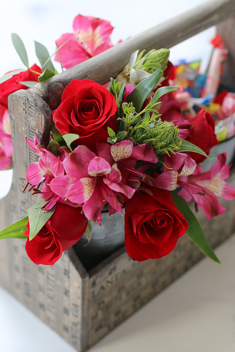 Six Valentines Vase Ideas - Bower Power