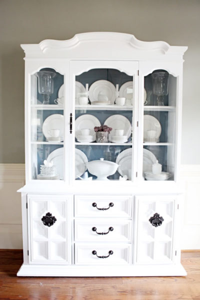 Styling a Dining Room Hutch