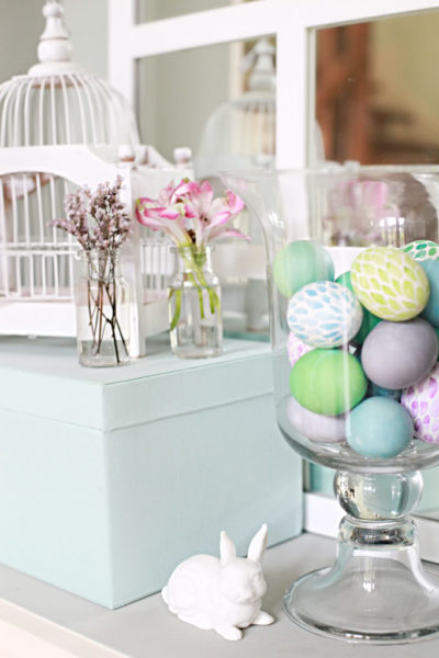 An Easter Decorating Nook