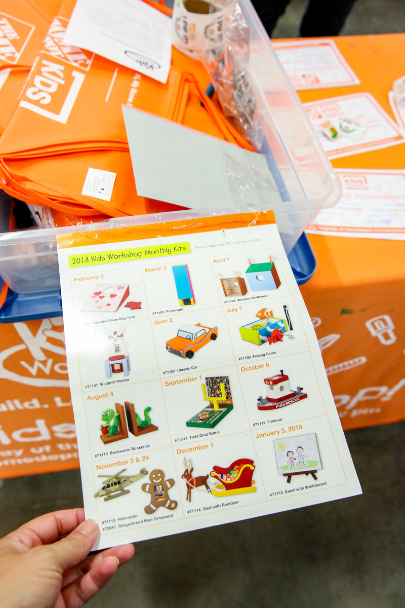 New Kit Home Depot Kids Workshop ELF ORNAMENT Set W/ Decals & Pin DEC 2020 