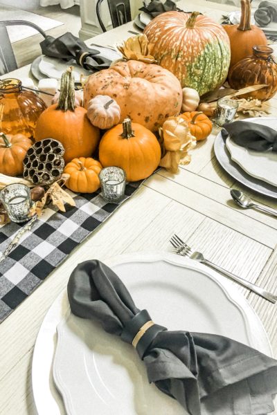 Eight Easy Thanksgiving Table Settings